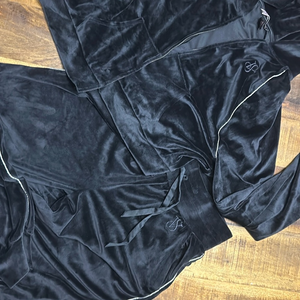 Victoria Secret velour set